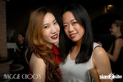 Bad & Boujee Party ที่ แม็กกี้ ชูส์ — photo 31