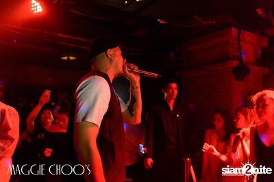 Bad & Boujee Party ที่ แม็กกี้ ชูส์ — photo 49