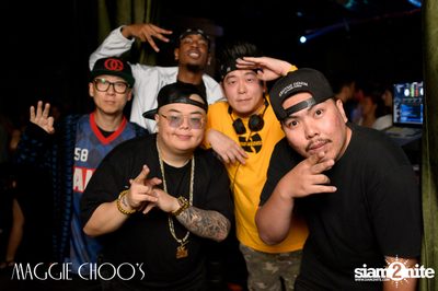 Bad & Boujee Party ที่ แม็กกี้ ชูส์ — photo 94