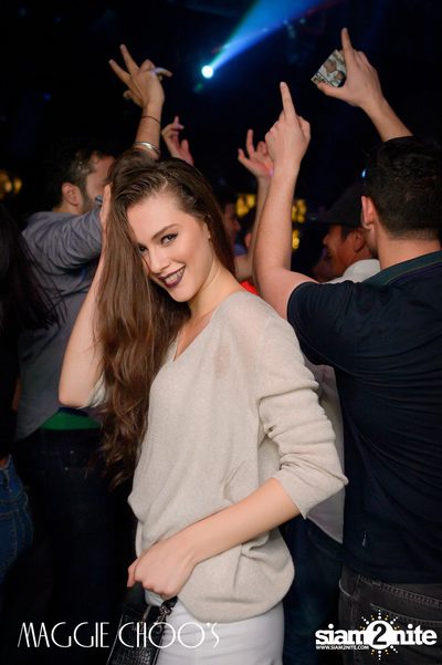 Bad & Boujee Party ที่ แม็กกี้ ชูส์ — photo 100
