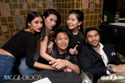 Bad & Boujee Party ที่ แม็กกี้ ชูส์ — photo 107
