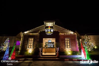 Pang Nakarin at The View Bar & Restaurant — photo 1