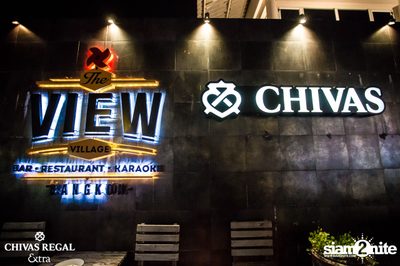 Pang Nakarin at The View Bar & Restaurant — photo 7