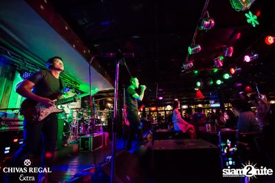 Pang Nakarin at The View Bar & Restaurant — photo 33