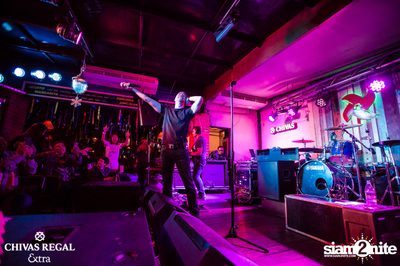 Pang Nakarin at The View Bar & Restaurant — photo 38
