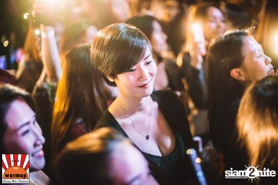 Peck Palitchoke ที่ วอร์ม อัพ คาเฟ่ เชียงใหม่ — photo 135