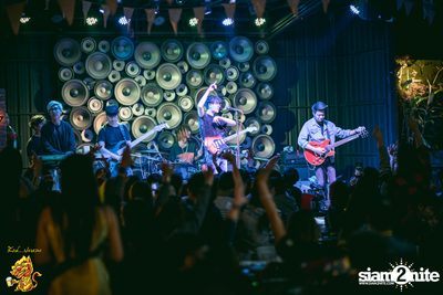 The TOYS Live at Singha Pala — photo 94