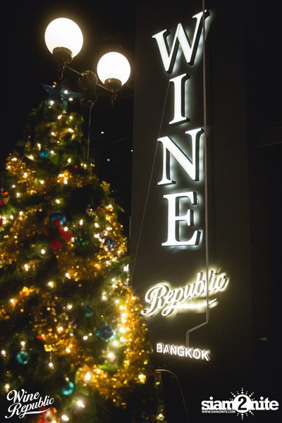 Friday Night at Wine Republic Thonglor — photo 6