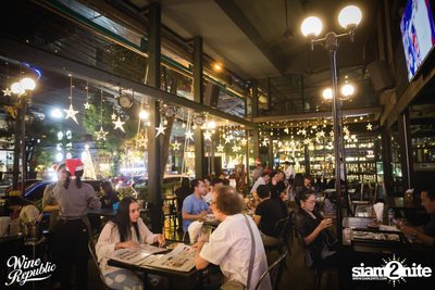 Friday Night at Wine Republic Thonglor — photo 10
