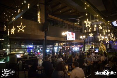 Friday Night at Wine Republic Thonglor — photo 30