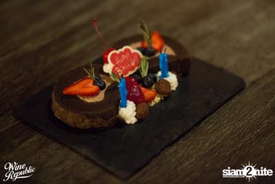 Friday Night at Wine Republic Thonglor — photo 60