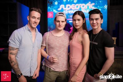 Supersonic Christmas ที่ เซลาวี — photo 21
