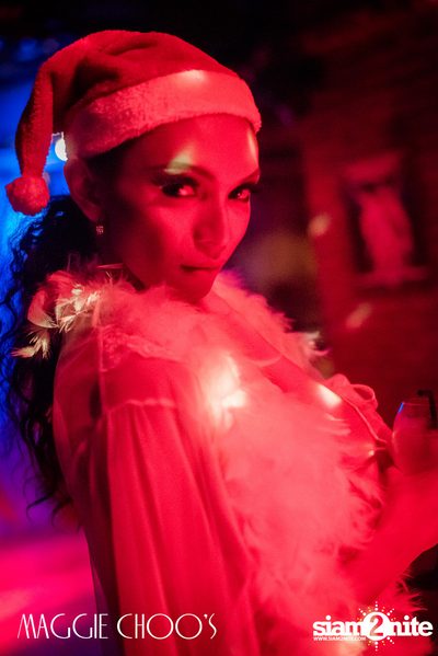 Sunday Gay Night: Xmas Eve Party - Nut(s)cracker ที่ แม็กกี้ ชูส์ — photo 21
