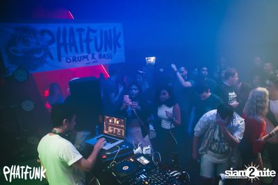PHATFUNK Drum & Bass w/ Dragon at De Commune — photo 65