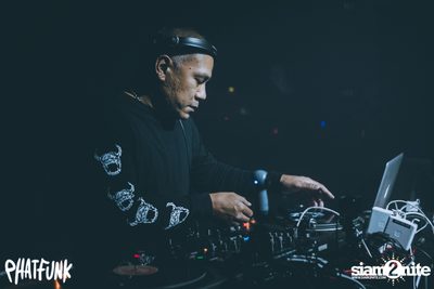 PHATFUNK Drum & Bass w/ Dragon at De Commune — photo 87