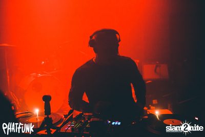 PHATFUNK Drum & Bass w/ Dragon at De Commune — photo 106
