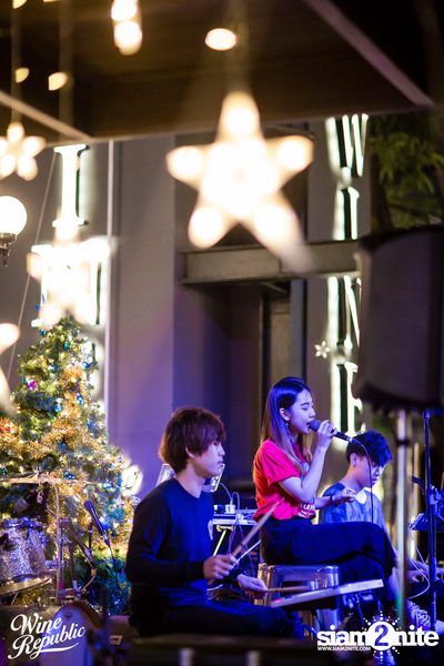 Musketeers at Wine Republic Bangkok — photo 5