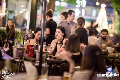 Musketeers at Wine Republic Bangkok — photo 16