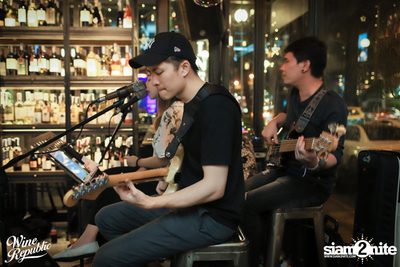 Friday Night at Wine Republic Thonglor — photo 57
