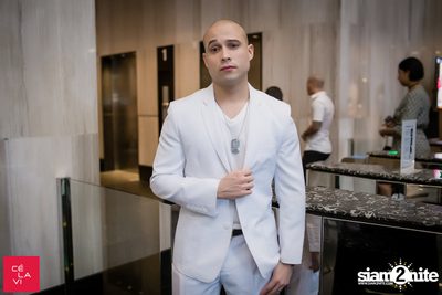 White Winter Ball NYE 2018 เซ ลา วี — photo 4