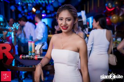 White Winter Ball NYE 2018 เซ ลา วี — photo 20