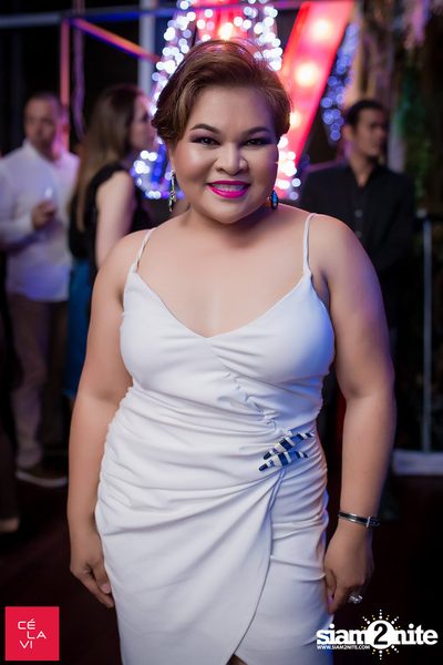 White Winter Ball NYE 2018 เซ ลา วี — photo 25