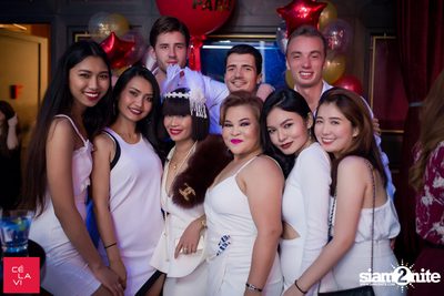 White Winter Ball NYE 2018 เซ ลา วี — photo 27