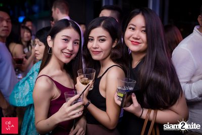White Winter Ball NYE 2018 เซ ลา วี — photo 29