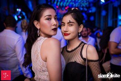 White Winter Ball NYE 2018 เซ ลา วี — photo 38