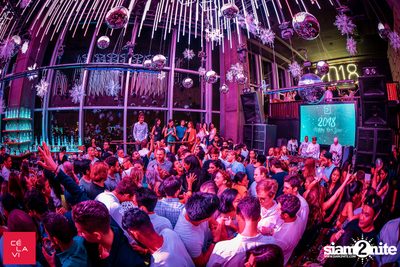 White Winter Ball NYE 2018 เซ ลา วี — photo 82