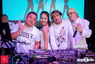 White Winter Ball NYE 2018 เซ ลา วี — photo 84