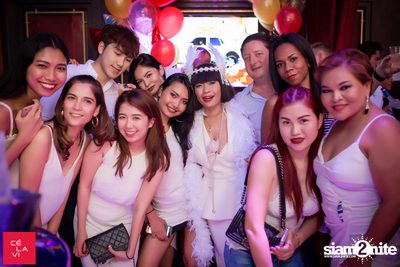 White Winter Ball NYE 2018 เซ ลา วี — photo 114