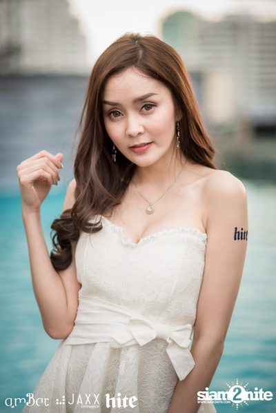 NYE amBar Pool Party ที่ แอมบาร์ — photo 33