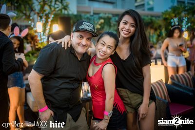 NYE amBar Pool Party ที่ แอมบาร์ — photo 81