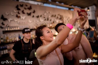NYE amBar Pool Party ที่ แอมบาร์ — photo 83