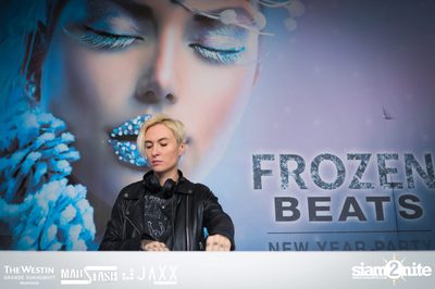 Frozen BEATS: New Year Party ที่ เดอะ เวสทิน แกรนด์ — photo 2