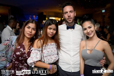 Frozen BEATS: New Year Party ที่ เดอะ เวสทิน แกรนด์ — photo 35