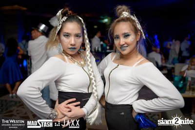 Frozen BEATS: New Year Party ที่ เดอะ เวสทิน แกรนด์ — photo 38
