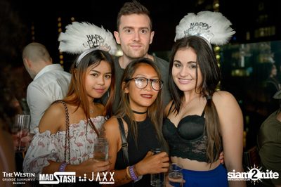 Frozen BEATS: New Year Party ที่ เดอะ เวสทิน แกรนด์ — photo 52