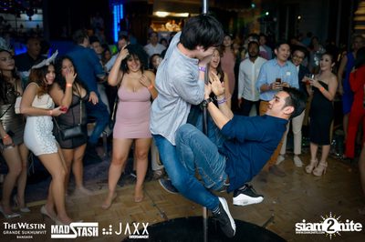Frozen BEATS: New Year Party ที่ เดอะ เวสทิน แกรนด์ — photo 104