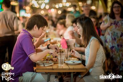 ปาร์ตี้คืนวันจันทร์ ที่ร้าน แฮปปี้ ฟิช, เอเชียทีค เดอะ ริเวอร์ฟร้อนท์ — photo 8
