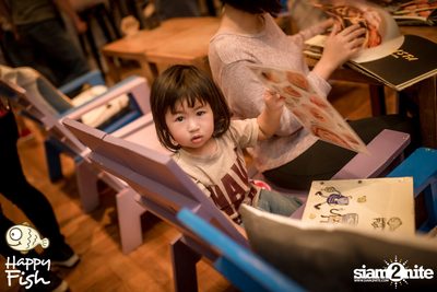ปาร์ตี้คืนวันจันทร์ ที่ร้าน แฮปปี้ ฟิช, เอเชียทีค เดอะ ริเวอร์ฟร้อนท์ — photo 18