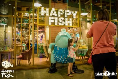 ปาร์ตี้คืนวันจันทร์ ที่ร้าน แฮปปี้ ฟิช, เอเชียทีค เดอะ ริเวอร์ฟร้อนท์ — photo 38
