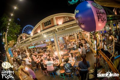 ปาร์ตี้คืนวันจันทร์ ที่ร้าน แฮปปี้ ฟิช, เอเชียทีค เดอะ ริเวอร์ฟร้อนท์ — photo 62