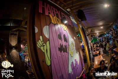 ปาร์ตี้คืนวันจันทร์ ที่ร้าน แฮปปี้ ฟิช, เอเชียทีค เดอะ ริเวอร์ฟร้อนท์ — photo 67
