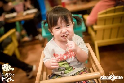 ปาร์ตี้คืนวันจันทร์ ที่ร้าน แฮปปี้ ฟิช, เอเชียทีค เดอะ ริเวอร์ฟร้อนท์ — photo 71