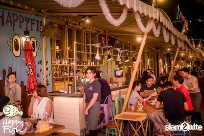 ปาร์ตี้คืนวันจันทร์ ที่ร้าน แฮปปี้ ฟิช, เอเชียทีค เดอะ ริเวอร์ฟร้อนท์ — photo 86