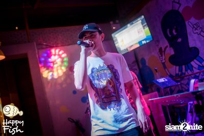 ปาร์ตี้คืนวันจันทร์ ที่ร้าน แฮปปี้ ฟิช, เอเชียทีค เดอะ ริเวอร์ฟร้อนท์ — photo 109