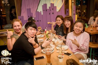 ปาร์ตี้คืนวันจันทร์ ที่ร้าน แฮปปี้ ฟิช, เอเชียทีค เดอะ ริเวอร์ฟร้อนท์ — photo 113