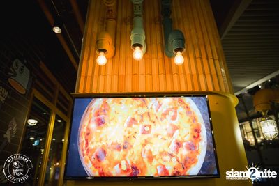 ปาร์ตี้คืนวันจันทร์ ที่ร้าน แฮปปี้ ฟิช เมกะบางนา — photo 25